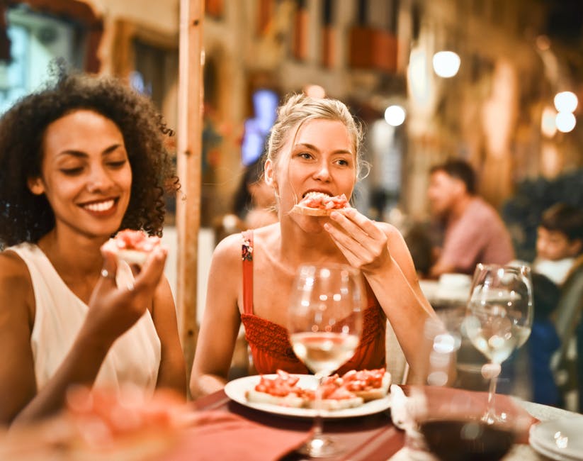 women eating in restaurant